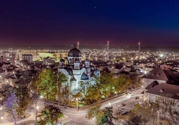 Glamour Ultracentral Craiova Exterior foto